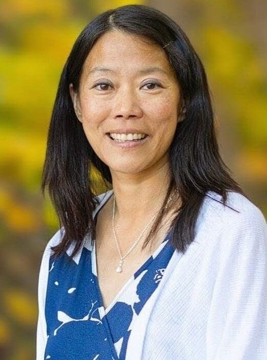 Vicki, a young lung cancer patient from Colorado diagnosed at 43, smiling